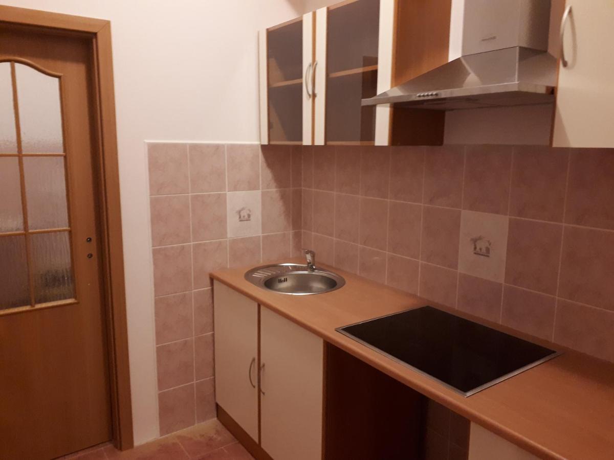 Apartmany Setkova Vila 인드르지후프흐라데츠 외부 사진