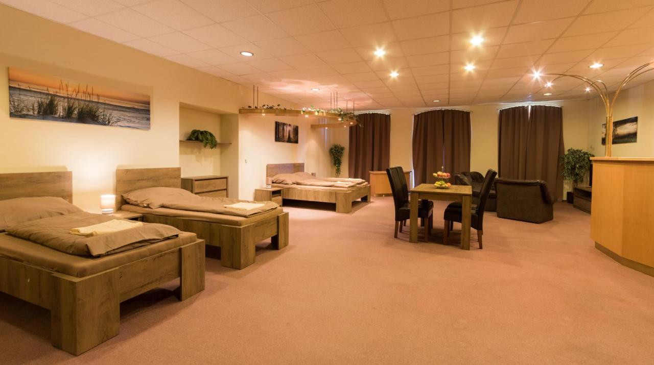Apartmany Setkova Vila 인드르지후프흐라데츠 외부 사진