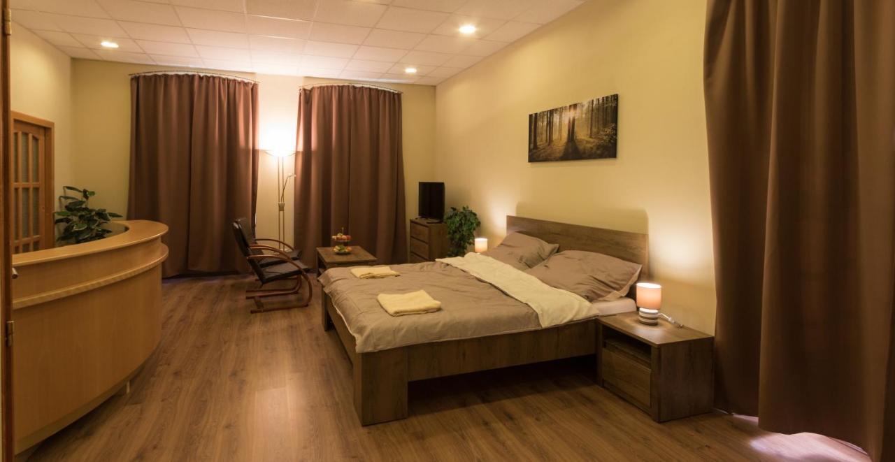 Apartmany Setkova Vila 인드르지후프흐라데츠 외부 사진