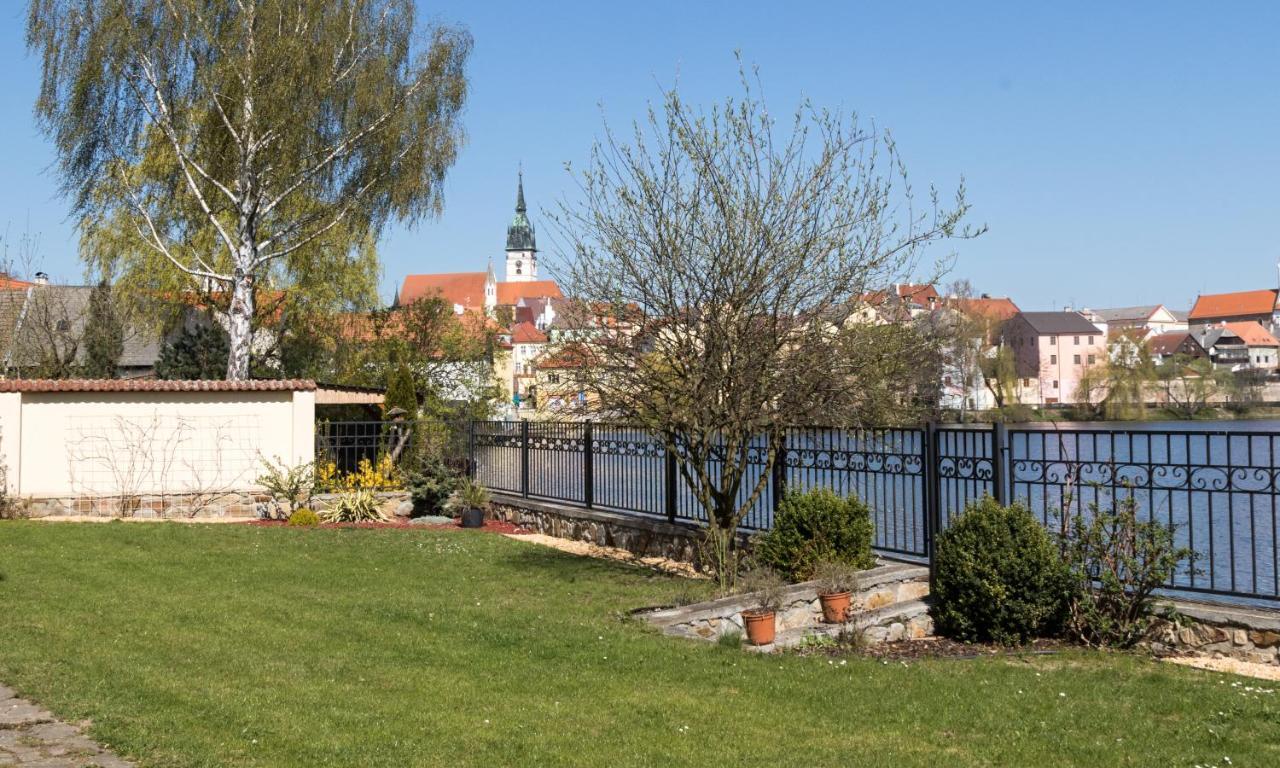 Apartmany Setkova Vila 인드르지후프흐라데츠 외부 사진